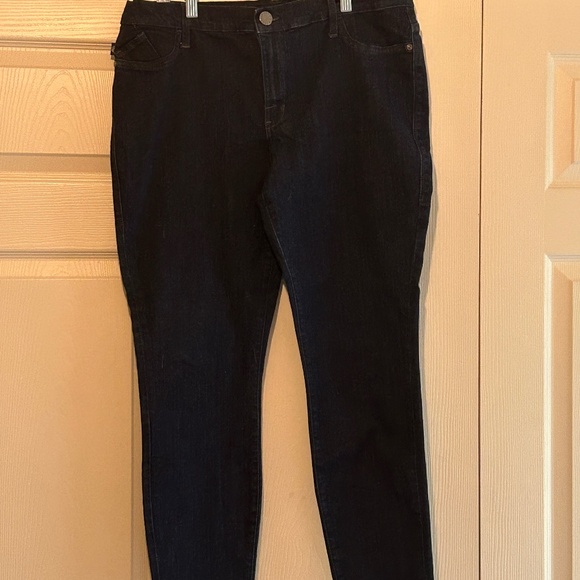 Rock & Republic Dark Wash Size 16 Jeans NWOT - Picture 1 of 4